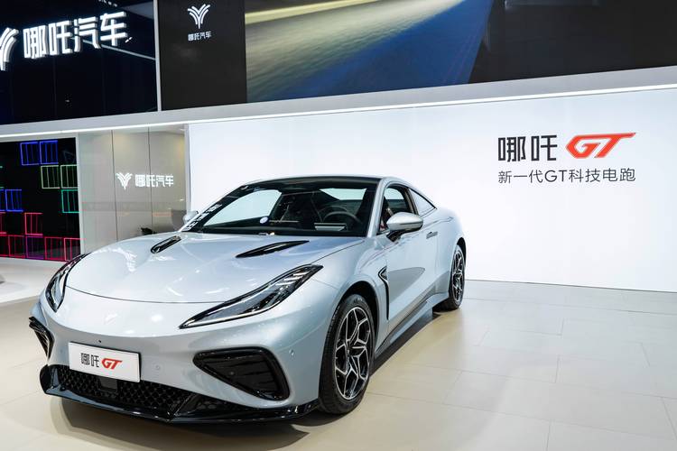 广州萝岗区纳亿联企业管理咨询哪吒汽车在智能汽车领域的表现，领途汽车在新能源汽车市场中的影响力