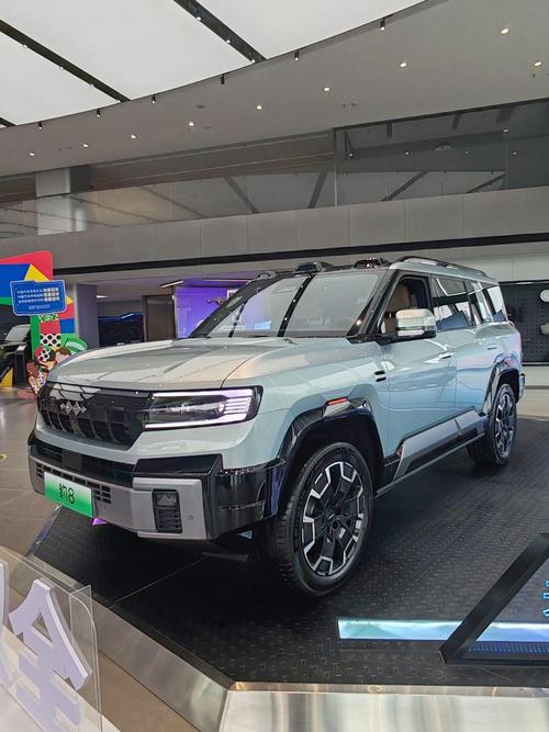 广州萝岗区纳亿联企业管理咨询比亚迪方程豹硬派越野的爆款，英菲尼迪35周年与你共成长